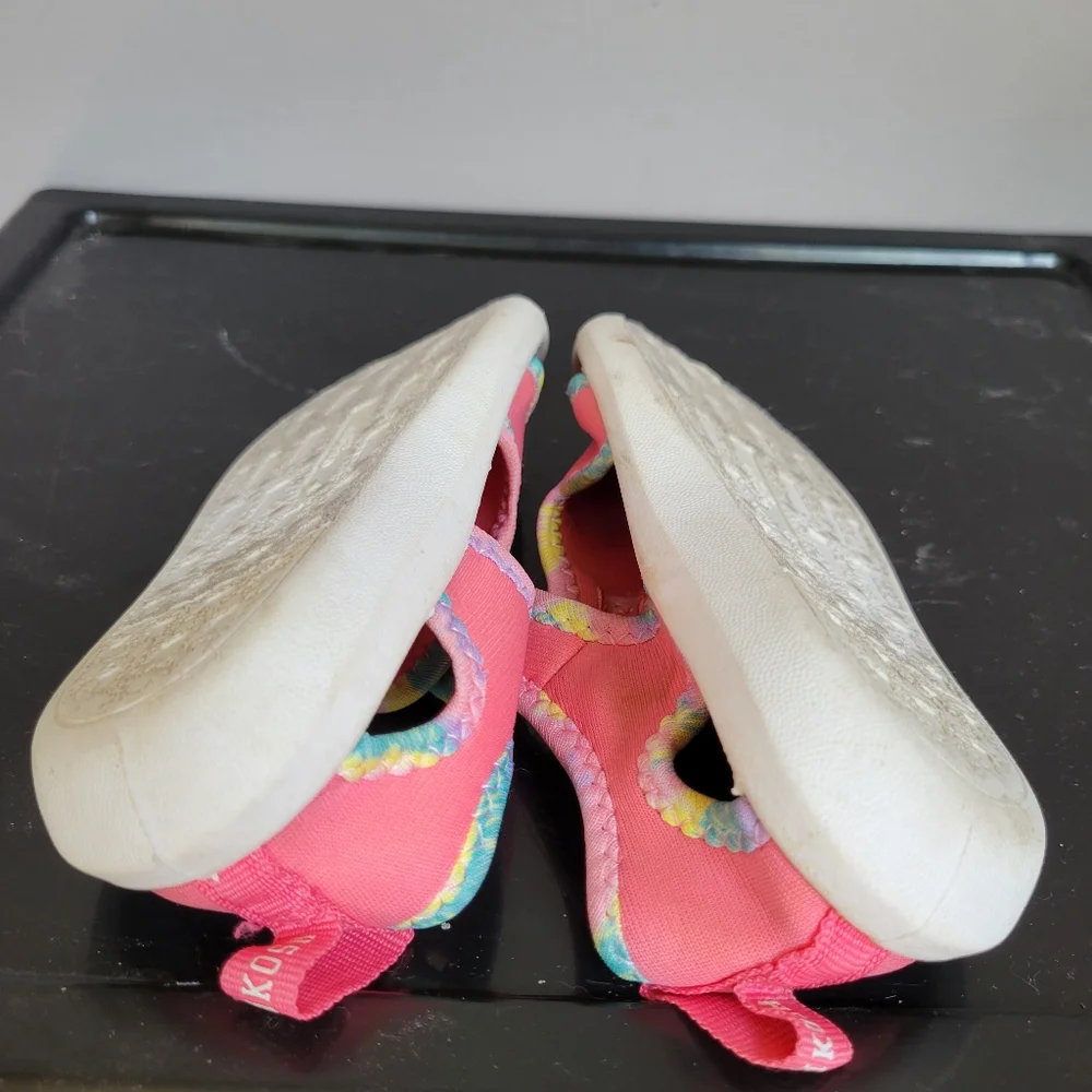 OshKosh B'Gosh Girls Aquatic‎ Water Shoes Pink 9